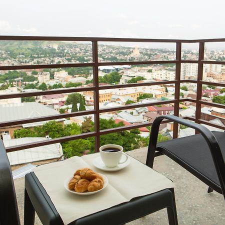 Vista Hotel Tbilisi Exterior foto