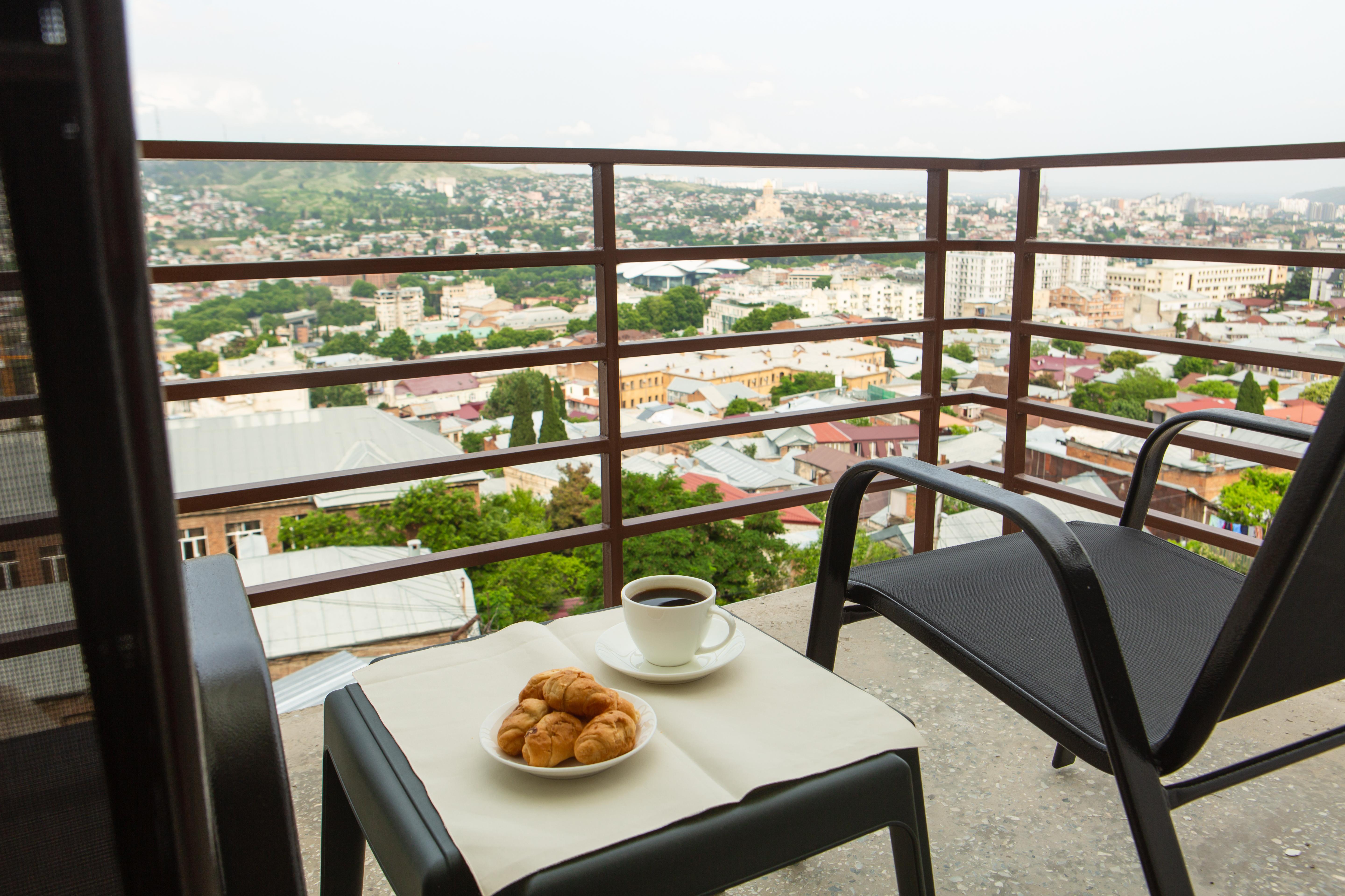 Vista Hotel Tbilisi Exterior foto